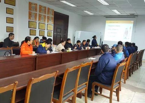 為什么中介介紹工作多是電子廠？工廠為何不自招？現(xiàn)實(shí)原因剖析